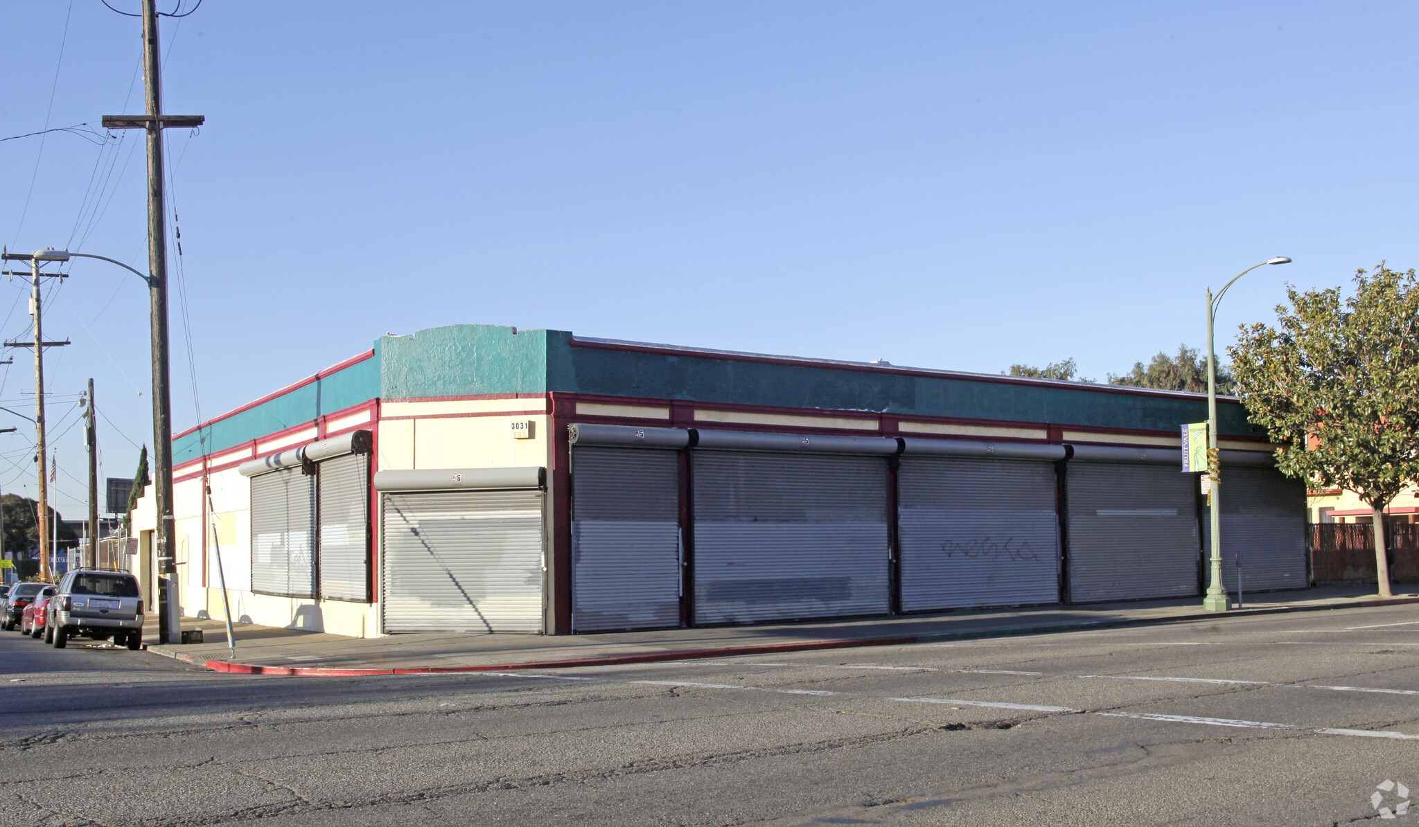 3031 International Blvd, Oakland, CA for lease Building Photo- Image 1 of 4