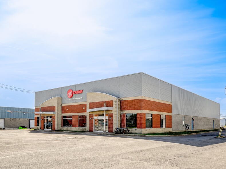 3428 Av Francis-Hughes, Laval, QC for lease - Building Photo - Image 1 of 12