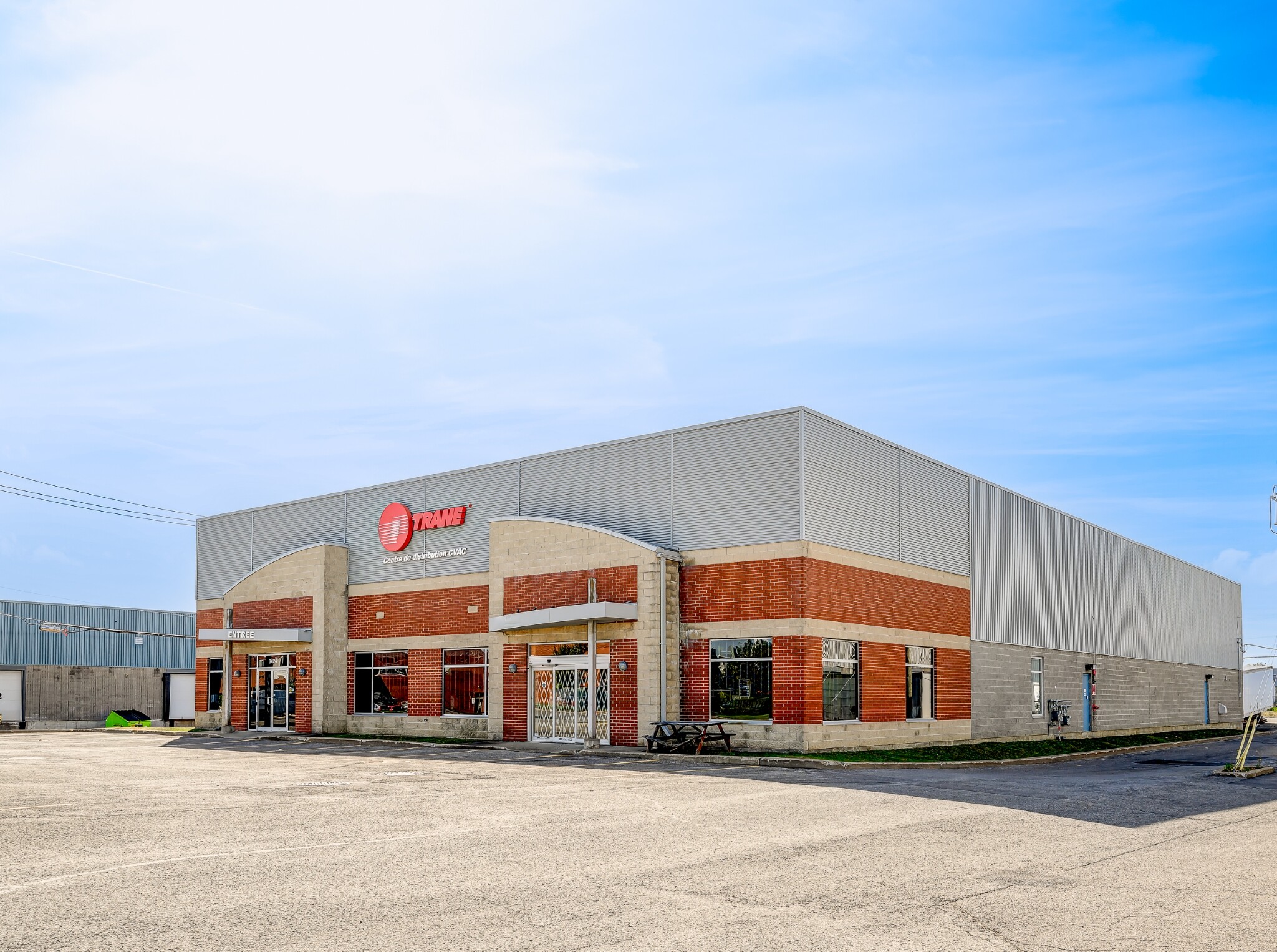 3428 Av Francis-Hughes, Laval, QC for lease Building Photo- Image 1 of 13