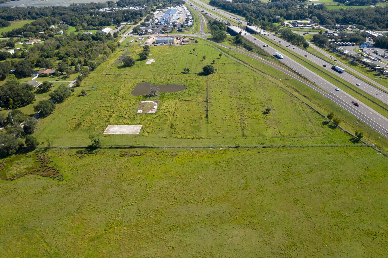 4820 McIntosh Rd, Dover, FL 33527