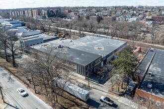 150 N Macquesten Pky, Mount Vernon, NY - AERIAL  map view