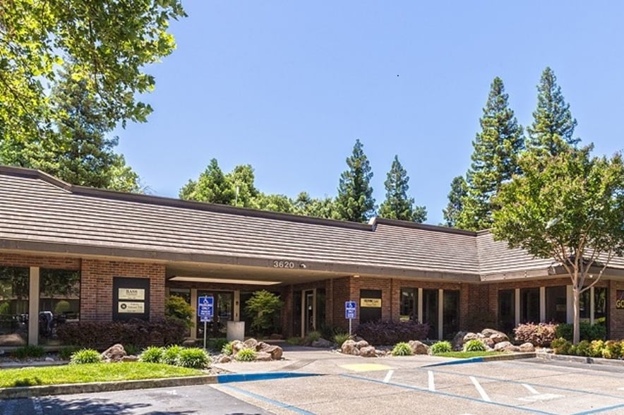 3626 Fair Oaks Blvd, Sacramento, CA for lease - Building Photo - Image 1 of 2