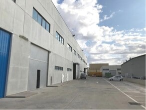 Industrial in Alcalá de Henares, Madrid for lease Interior Photo- Image 1 of 7
