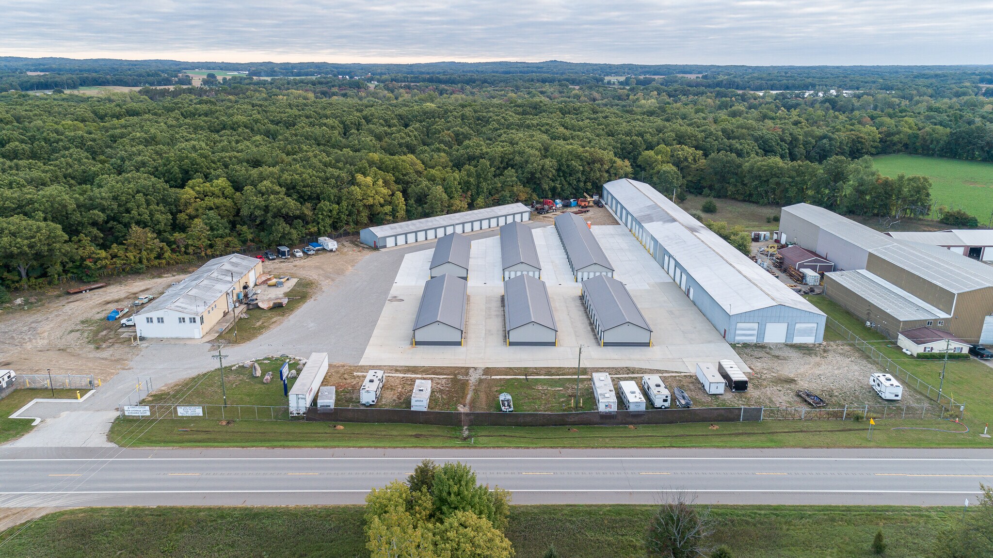 922 N M37 Hwy, Hastings, MI 49058