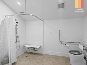 567 Lower North East Rd, CAMPBELLTOWN for lease Interior Photo- Image 2 of 11