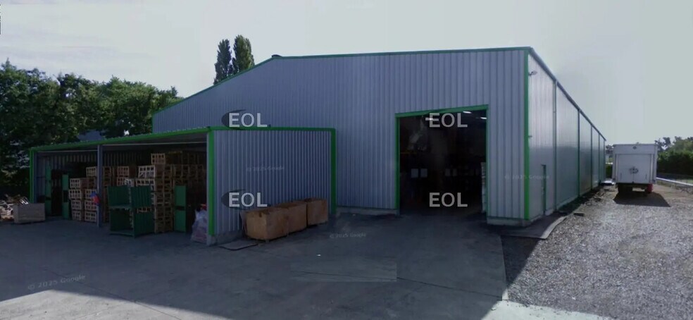 Rue Des Lavandières, Betton for lease - Building Photo - Image 1 of 4