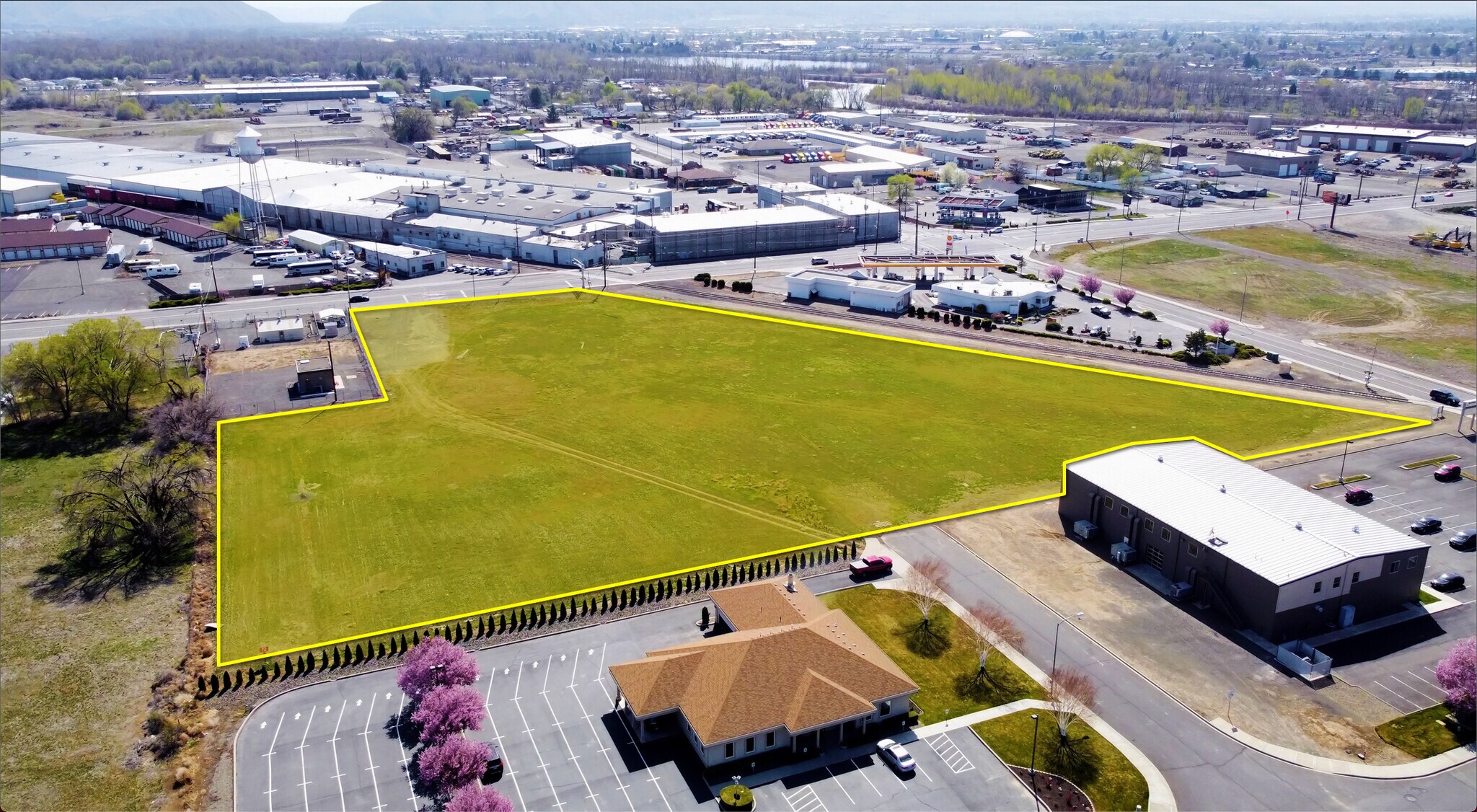 Terrace Heights Dr, Yakima, WA 98901 Commercial/Industrial Land