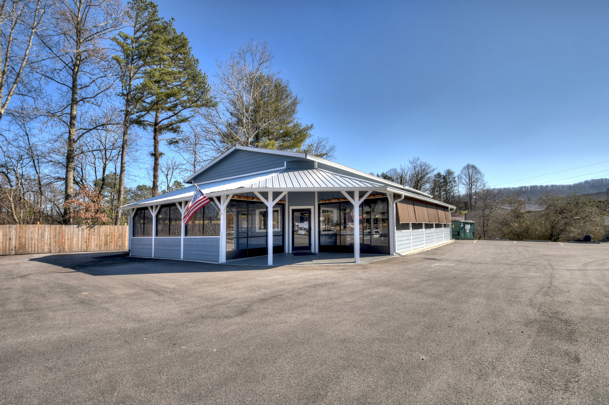 2414 E First St, Blue Ridge, GA for sale Primary Photo- Image 1 of 38