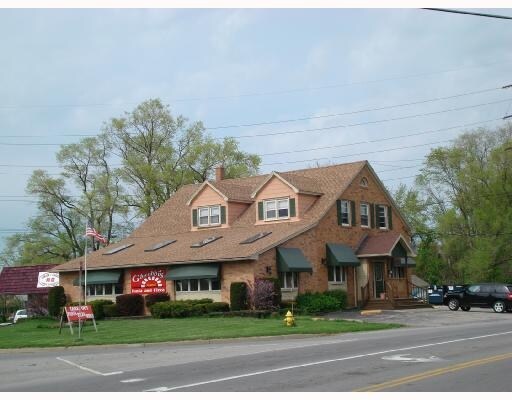 4572 Clark St, Hamburg, NY for sale Primary Photo- Image 1 of 1