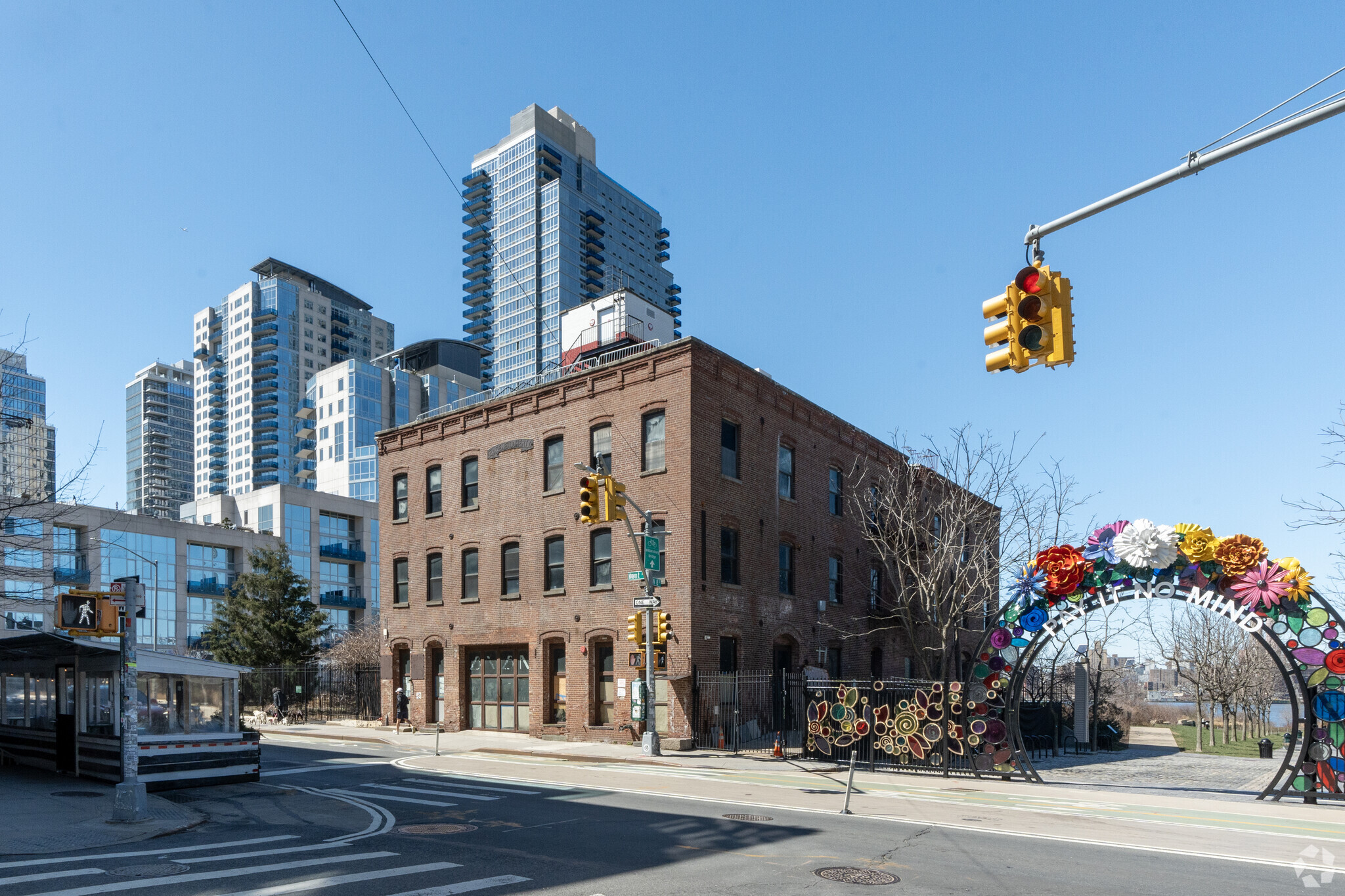 110 Kent Ave, Brooklyn, NY for sale Primary Photo- Image 1 of 1