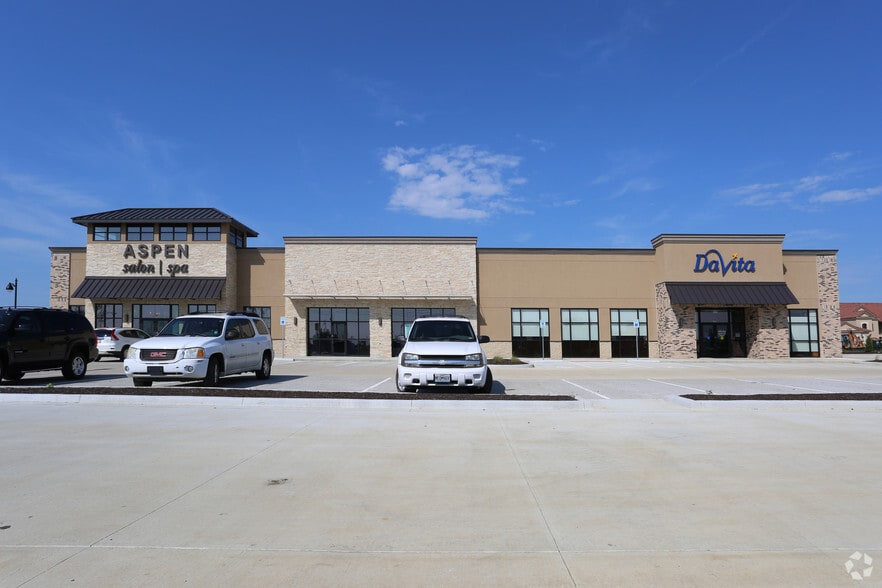 8250-8260 N Booth Ave, Kansas City, MO for lease - Building Photo - Image 3 of 3