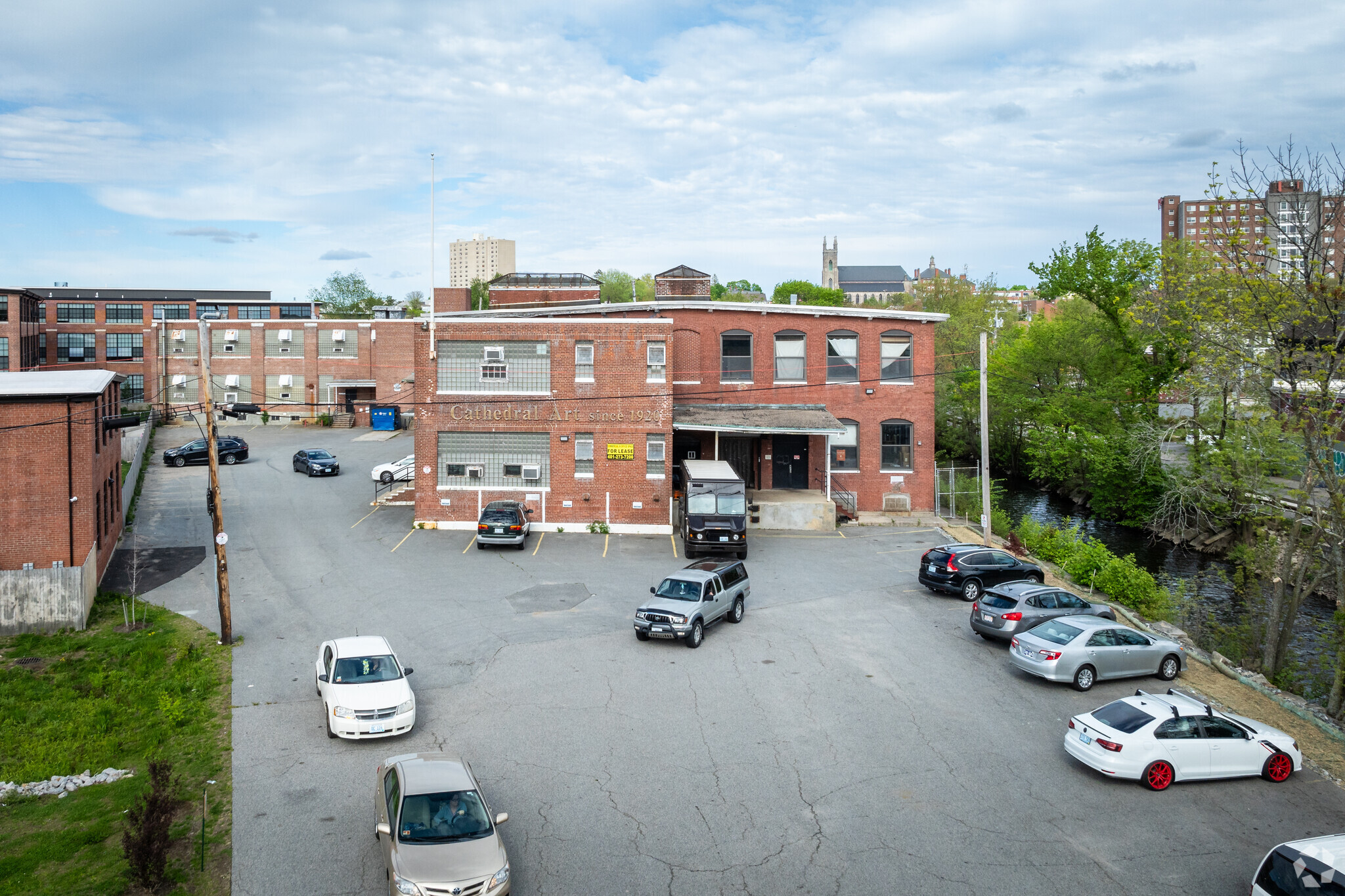 25 Manton Ave, Providence, RI for sale Primary Photo- Image 1 of 1