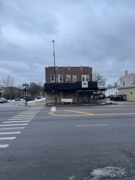 Three Mixed-Use Portfolio portfolio of 3 properties for sale on LoopNet.com - Building Photo - Image 3 of 7