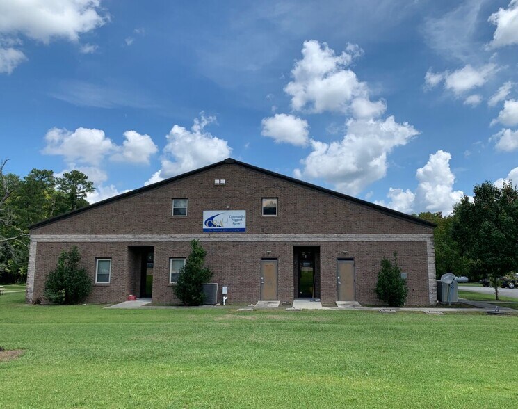 44 Dream Ave, Delco, NC 28436