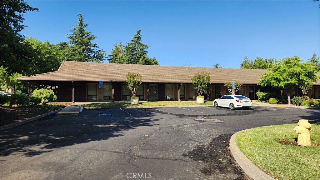 1370 Ridgewood Dr, Chico, CA for sale Primary Photo- Image 1 of 1
