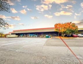 13475-13575 SW Millikan Way, Beaverton, OR for lease Building Photo- Image 1 of 18