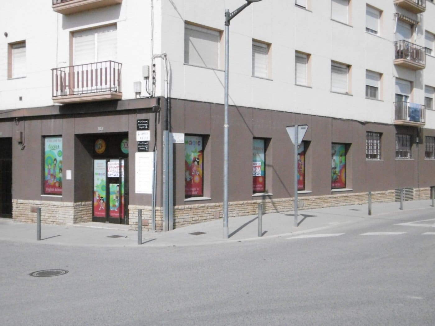 Retail in Sant Jaume d Enveja, Tarragona for lease Building Photo- Image 1 of 5