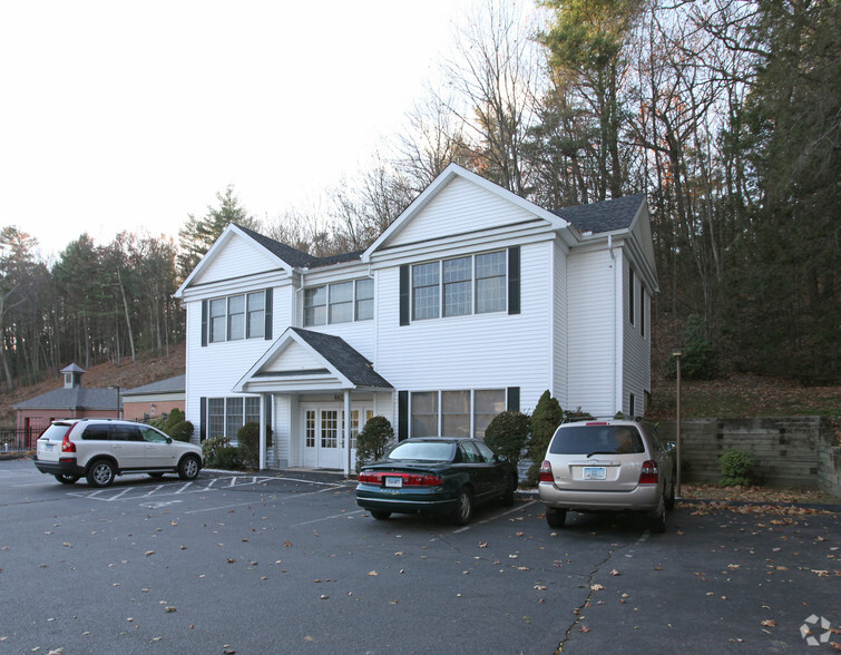 883 Hopmeadow St, Simsbury, CT for lease - Building Photo - Image 2 of 6