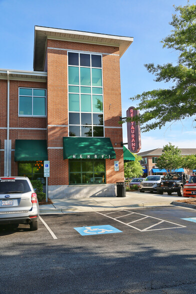 2508 Independence Blvd, Wilmington, NC for lease - Building Photo - Image 2 of 8