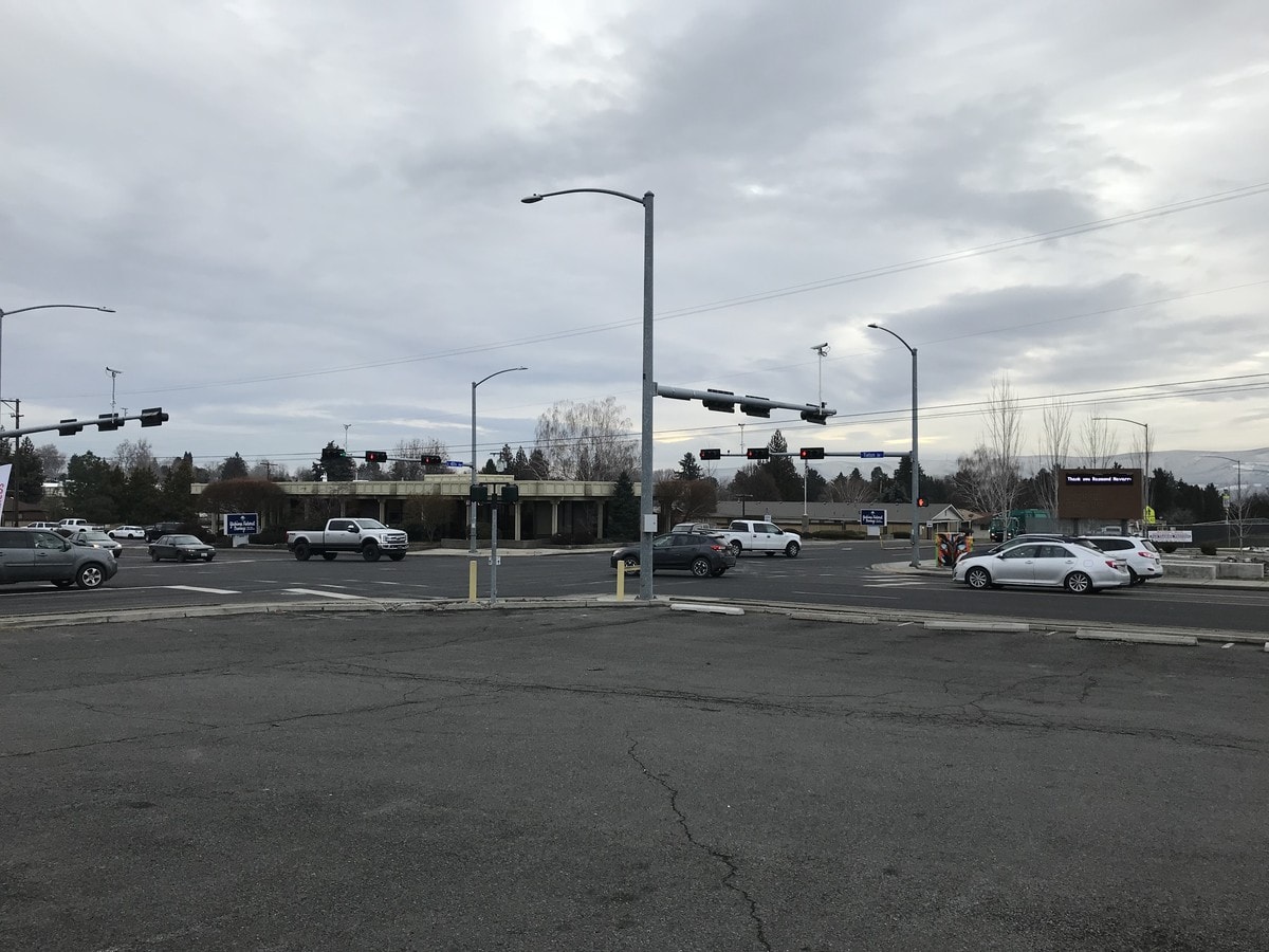 4001 Tieton Dr, Yakima, WA 98908