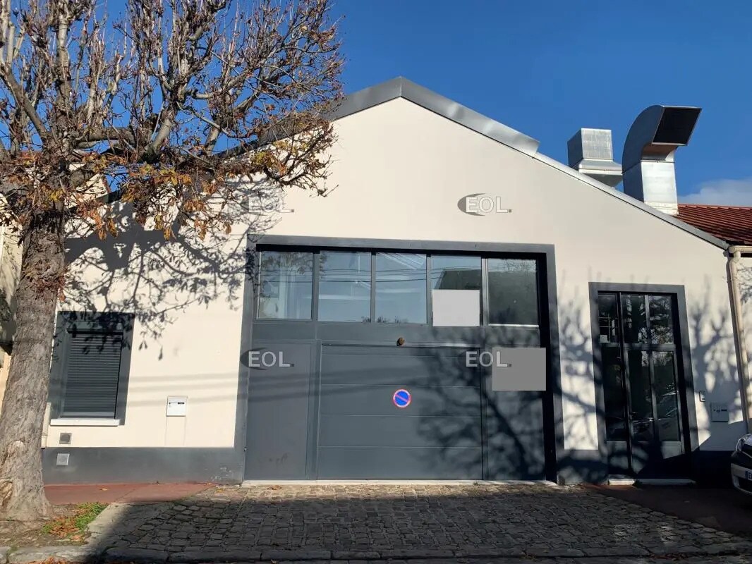 Flex in Saint-Maur-des-Fossés for sale Building Photo- Image 1 of 8