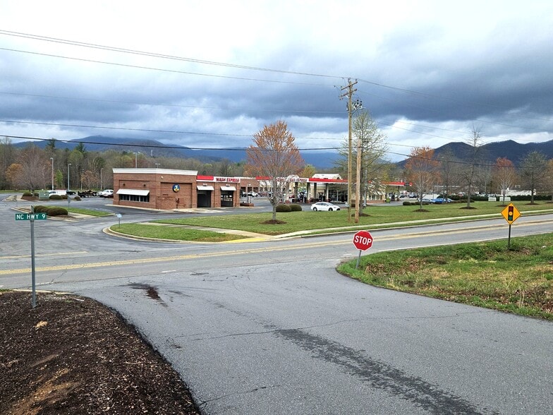701 NC-9, Black Mountain, NC for sale - Building Photo - Image 3 of 6