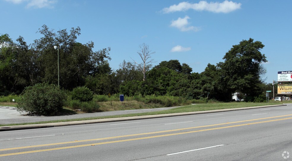 734 E Martintown Rd, North Augusta, SC 29841