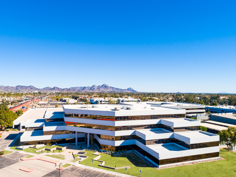 2233 W Dunlap Ave, Phoenix, AZ for sale - Primary Photo - Image 1 of 1