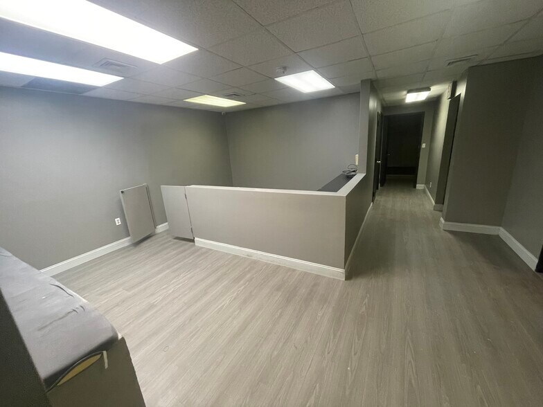 36-31-36-35 22nd St, Long Island City, NY for sale - Primary Photo - Image 1 of 1