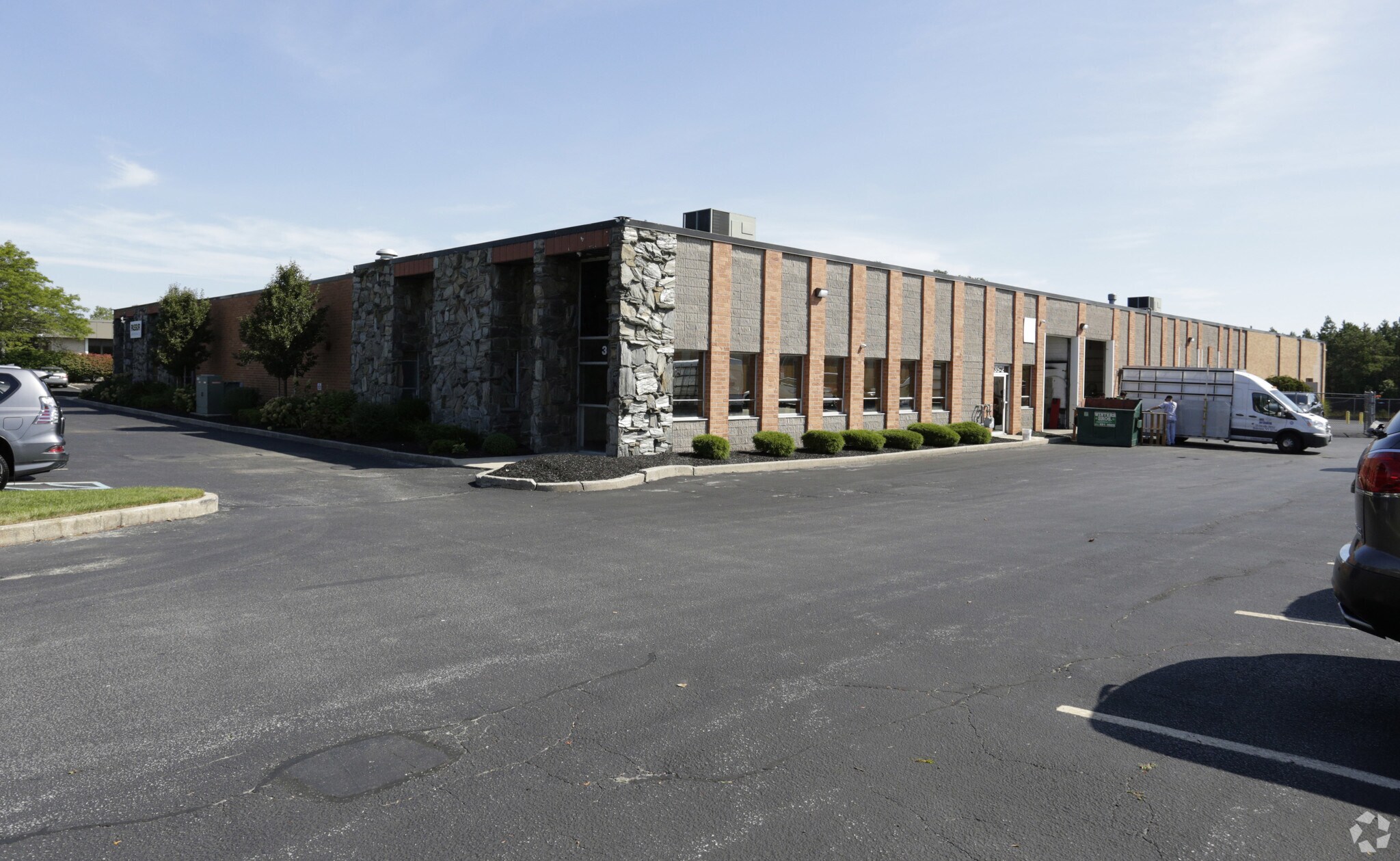 35 Orville Dr, Bohemia, NY 11716 Industrial for Lease