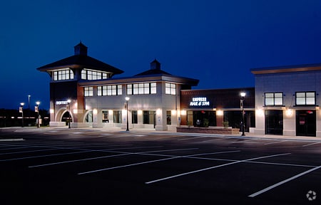 1928-1995 Springbrook Square Dr, Naperville, IL for lease - Building Photo - Image 2 of 15