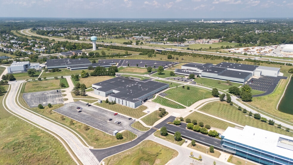 The Plaza at Perrysburg portfolio of 3 properties for sale on LoopNet.com - Aerial - Image 1 of 7