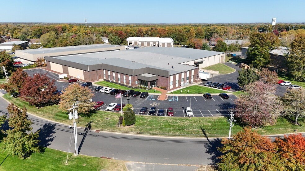 2230 Landmark Pl, Manasquan, NJ for lease - Building Photo - Image 3 of 7