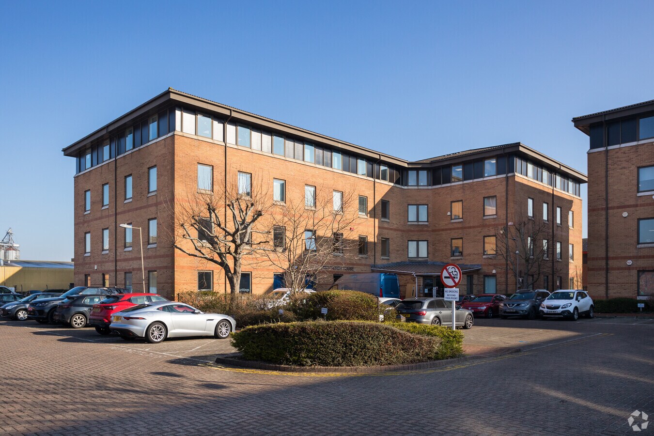 Sir Thomas Longley Rd, Rochester, KEN ME2 4FX