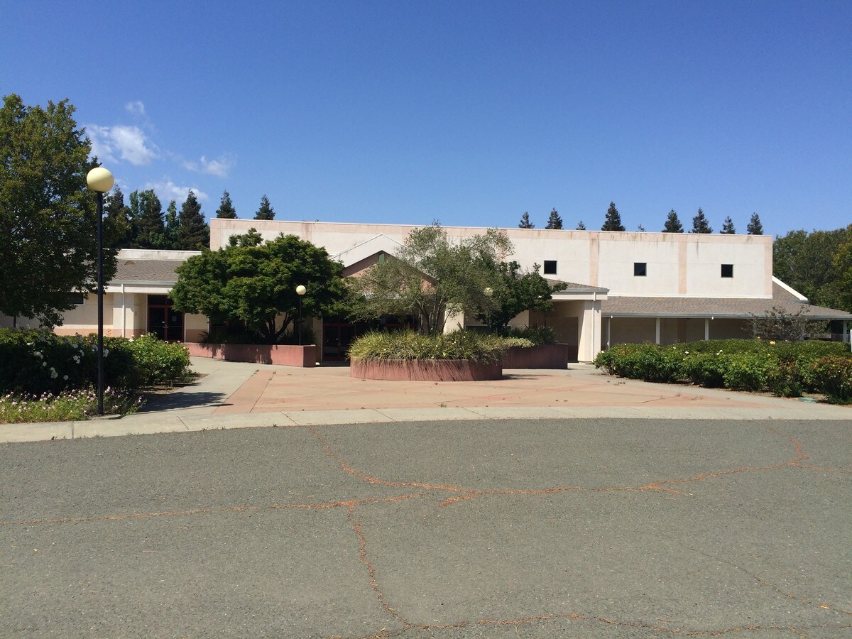 2100 Pennsylvania Ave, Fairfield, CA 94533