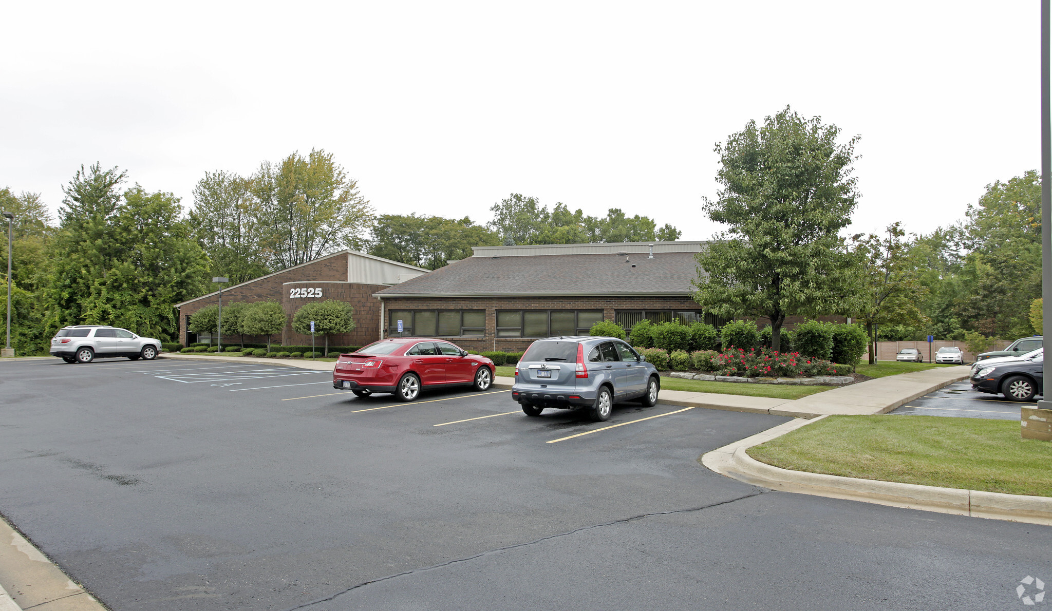 22525 Hall Rd, Macomb Township, MI for lease Building Photo- Image 1 of 4