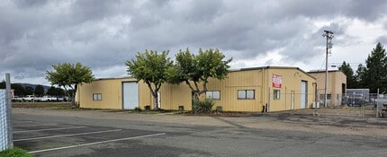 3680 Christy Ln, Ukiah, CA for lease Building Photo- Image 1 of 8
