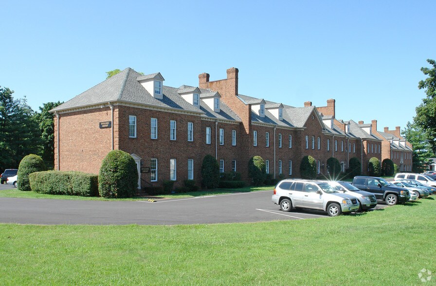 313 E Main St, Hendersonville, TN for lease - Primary Photo - Image 1 of 2