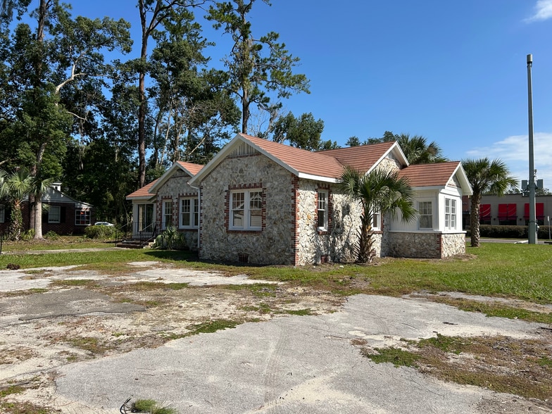 1008 NW 13th St, Gainesville, FL for sale - Building Photo - Image 2 of 4