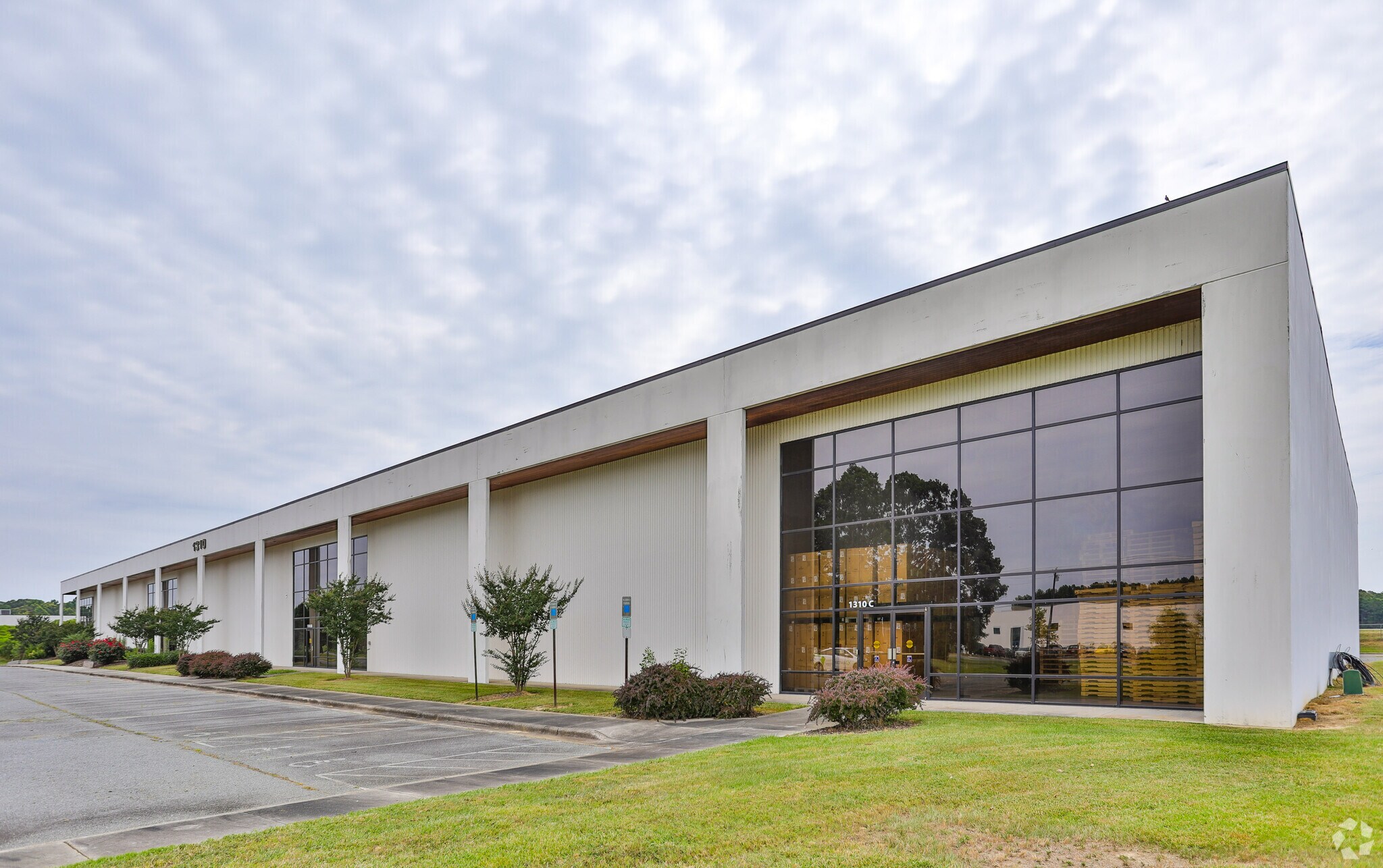 1310 Airport Blvd, Monroe, NC for lease Primary Photo- Image 1 of 11