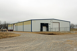 7211 N Harrison Ave, Shawnee OK - Warehouse