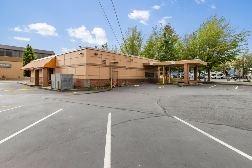 1501 Cornwall Ave, Bellingham, WA for sale - Building Photo - Image 2 of 44