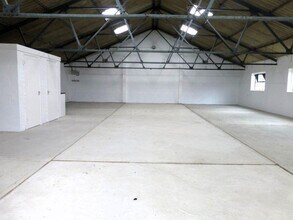 High St, Wadhurst for lease Interior Photo- Image 2 of 3