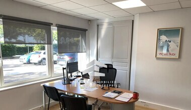 Office in Carquefou for sale Interior Photo- Image 2 of 2
