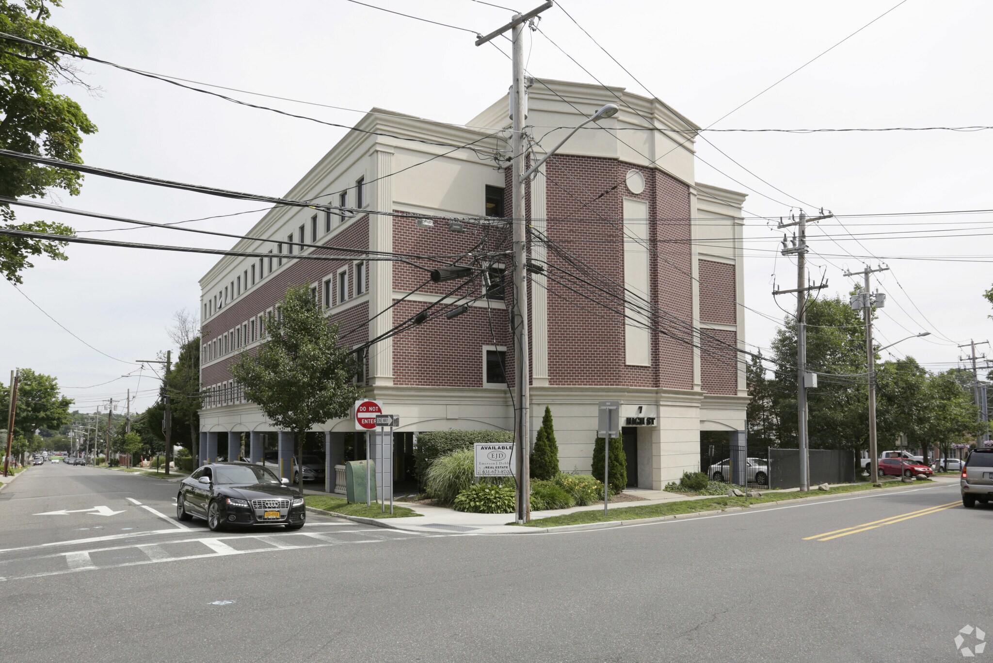 7 High St, Huntington, NY 11743 Office for Lease