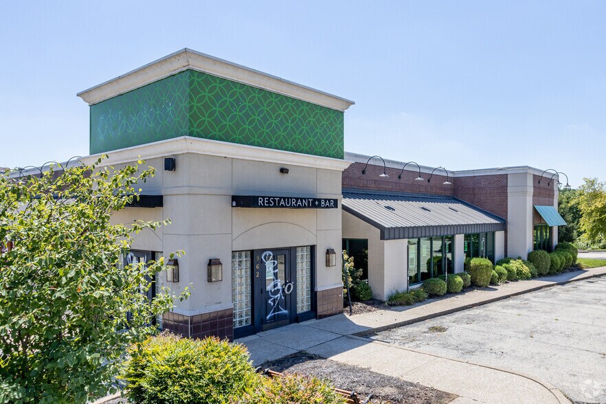 962 Breckenridge Ln, Louisville, KY 40207