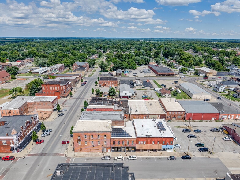 6 S Division St, Du Quoin, IL for sale - Building Photo - Image 3 of 19