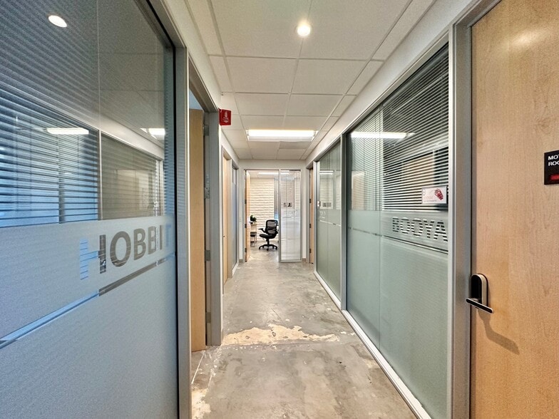 101 Hope St, Mountain View, CA for lease - Building Photo - Image 3 of 8