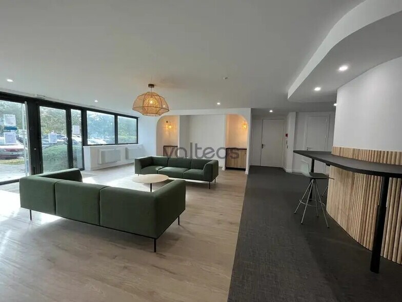 185 Rue Galilée, Labège for lease - Interior Photo - Image 3 of 11
