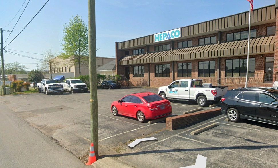 2627 Grandview Ave, Nashville, TN for lease - Building Photo - Image 2 of 6